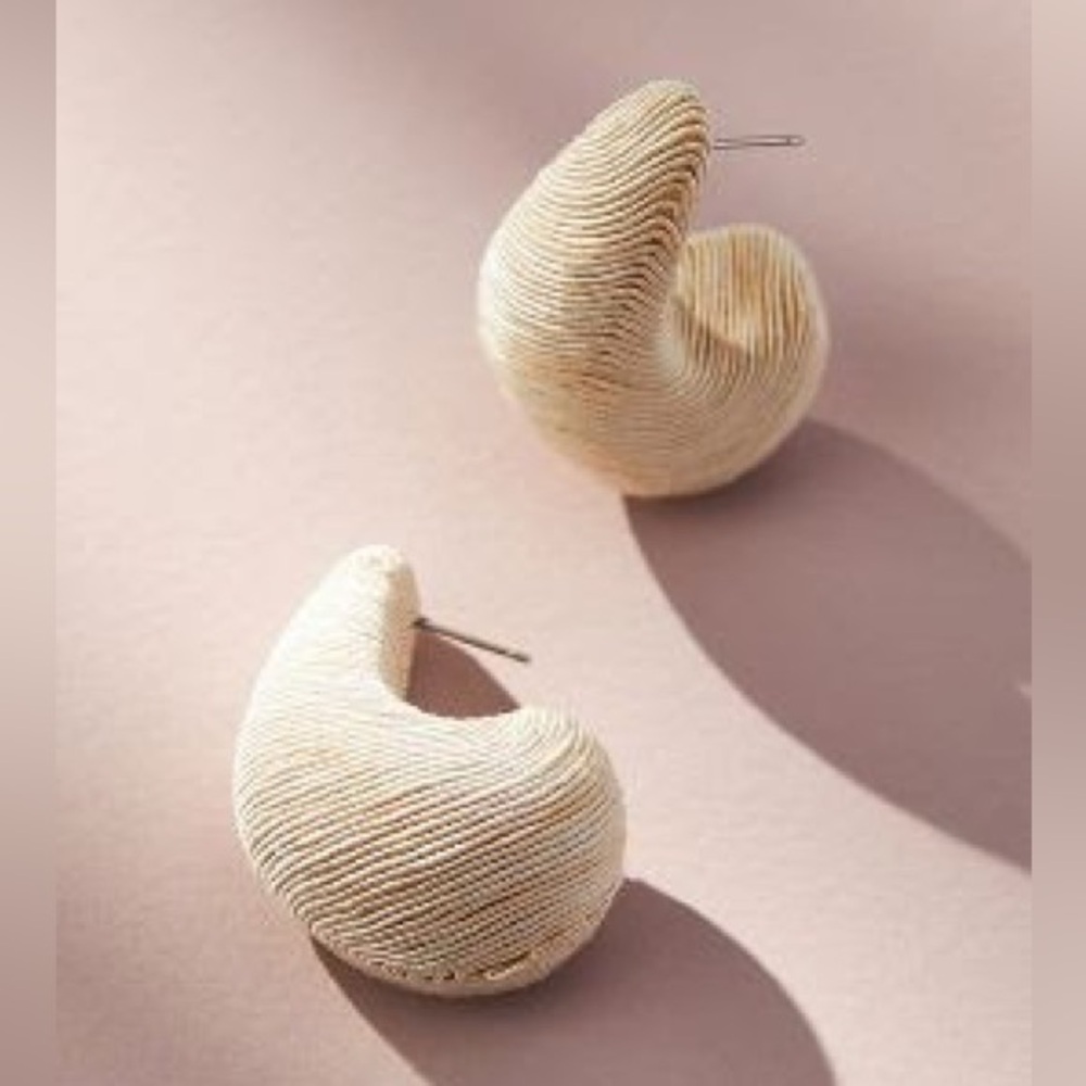 Anthropologie textured mod huggie earrings